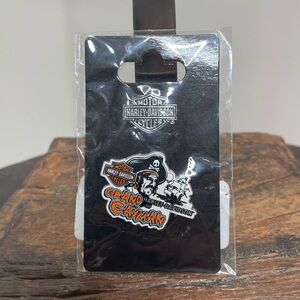 NWT Harley Davidson Motorcycles Grand Cayman Island Dealership Vest Pin!